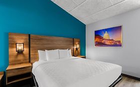 Clarion Inn Falls Church- Arlington